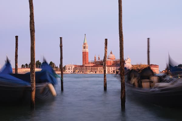 Venice, Italy. Live view helped me compose the image with the camera close to ground level. Canon EOS 40D, EF 17-40mm f/4L at 28mm, 2.5sec @ f/8, ISO 100