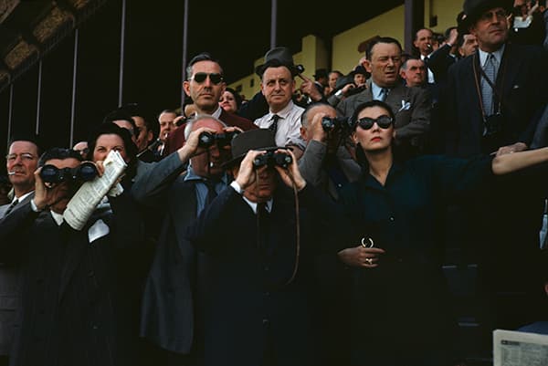 Robert Capa, [Spectators at the Longchamp Racecourse, Paris], ca. 1952. © Robert Capa/International Center of Photography/Magnum Photos.