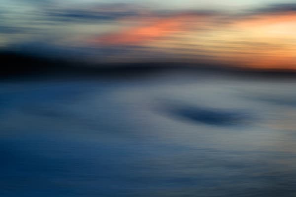 Seascapes lend themselves best to horizontal camera movement
