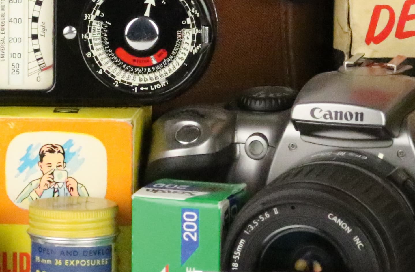 Canon EOS 7D Mark II - Diorama - ISO 12,800