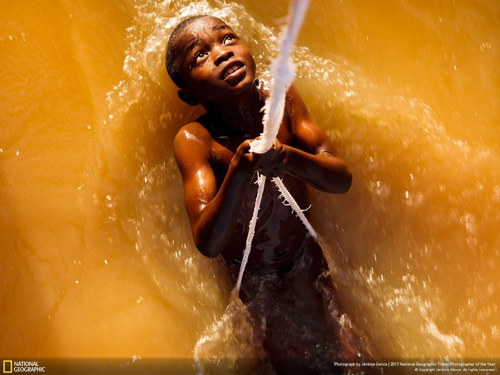 National Geographic Travel Photographer of The Year - Jérôme Gence